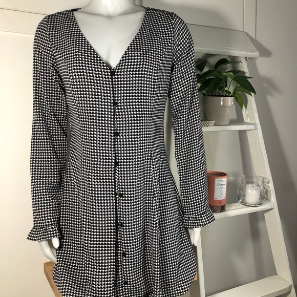 Superbe petite robe gr8 ❤️👌 - Picture 2 of 8